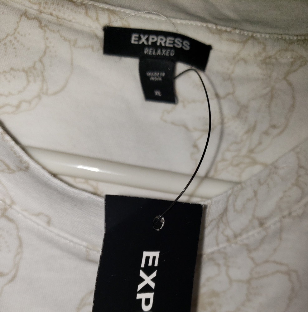 Express Men tshirt - Picture 2 of 5